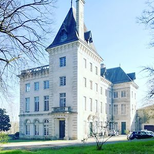 Bed and Breakfast Chateau De Chasseneuil Sur Bonnieure Exterior photo