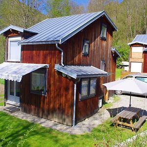 Vila Chalet Chaleureux A Niaux Avec Vue Sur La Montagne Exterior photo