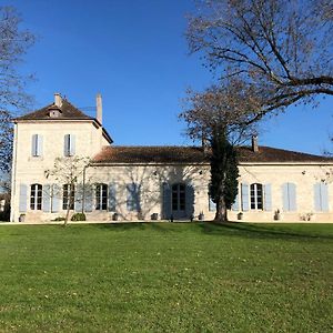 Bed and Breakfast Chateau Vigue Le Passage  Exterior photo