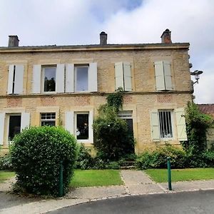 Bed and Breakfast La Maison Sur La Colline Mauroux  Exterior photo