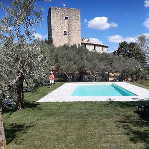 Aparthotel Castello Di Cisterna Gaglietole Exterior photo