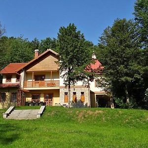 Hotel Szelcepuszta Vadaszhaz Exterior photo