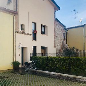 Apartmán Monolocali Oro E Argento San Giovanni In Marignano Exterior photo