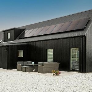 Black Barn Skye - Contemporary 3 Bed / 4 Bath Home Broadford  Exterior photo