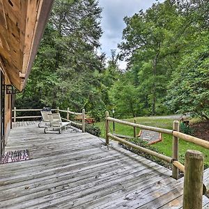 Vila Quiet Max Meadows Cabin, 12 Acres Of Property Exterior photo