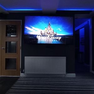 Apartmán Movie Nights And Chill Manchester Exterior photo