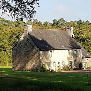 Vila Paimpont: Gite De La Haute Fenderie Exterior photo