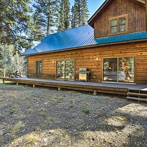 Vila Bayfield Cabin With Wraparound Deck And Fire Pit Exterior photo