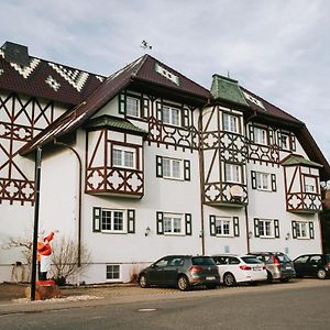 Hotel Astheimer Schloesschen Trebur Exterior photo