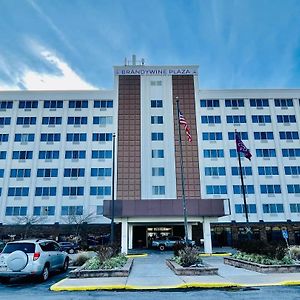 Brandywine Plaza Hotel Claymont Exterior photo