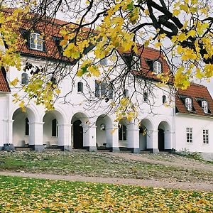 Hotel Yxtaholms Slott Flen Exterior photo