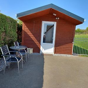 Hotel Dunroaming Cabin Pendine Exterior photo