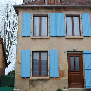 Vila Maison Accueillante A Saint Amand En Puisaye Avec Jardin Exterior photo