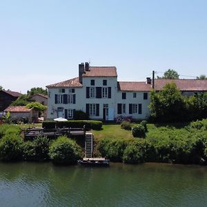 Vila Les Sechoirs Clairac  Exterior photo