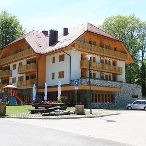 Aparthotel Snjezna Kraljica Záhřeb Exterior photo