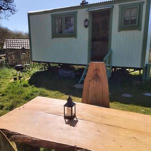 Vila The Old Mill Shepherds Hut Okehampton Exterior photo