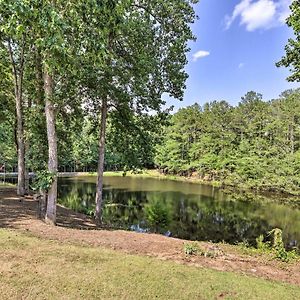 Vila Mcdonough Getaway With Private Lake On 24 Acres Exterior photo