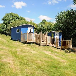 Vila Shepherds Hut Lostwithiel Exterior photo