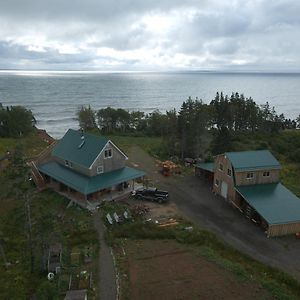 Apartmán North Shore Retreat - Off-Grid - Oceanfront Indian Brook Exterior photo