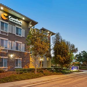 Comfort Inn & Suites Near Ontario Airport Exterior photo