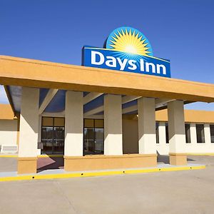 Days Inn By Wyndham Henryetta Exterior photo