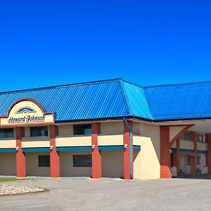 Motel Howard Johnson By Wyndham Red Deer Exterior photo