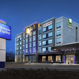 Holiday Inn Express - Red Deer North, An Ihg Hotel Exterior photo