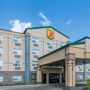 Motel Super 8 By Wyndham Red Deer City Centre Exterior photo