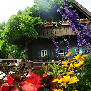 Bed and Breakfast Weingut Buschenschank Schneiderannerl Gleinstätten Exterior photo