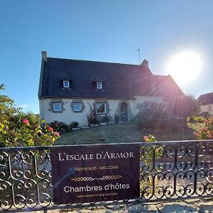 Bed and Breakfast L'Escale D'Armor Loudéac Exterior photo