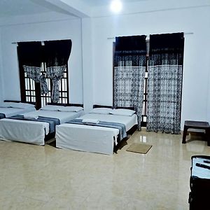 Hotel Fair View Bungalow Kataragama Exterior photo