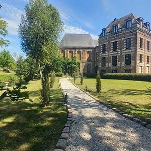 Bed and Breakfast Chateau De Ruesnes Exterior photo