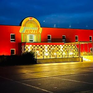 Jukebox Hotel Znojmo Exterior photo