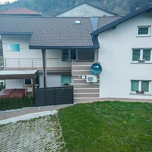 Vila Hisa Bohinc Z Wellnessom Tolmin Exterior photo