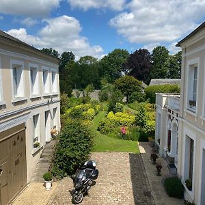 Bed and Breakfast Au Jardin Des Deux Ponts Abbeville Exterior photo