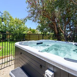 Vila Ocean & Country Views, Spa, Pets Welcome, Fireplace - Your Ocean Oasis 10 Minutes To Phillip Island Kilcunda Exterior photo