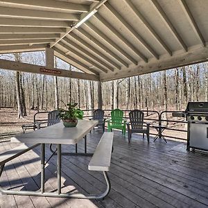 Vila Broken Bow Getaway Covered Deck, Grill And Fire Pit Exterior photo