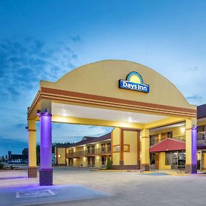 Days Inn By Wyndham Muscle Shoals Exterior photo