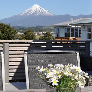 Bed and Breakfast 16 Havelock New Plymouth Exterior photo