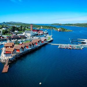 Hotel Norsk Havbrukssenter - Rorbuer Bronnoysund Exterior photo