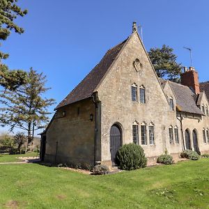 Vila The Alms House West Gloucester Exterior photo