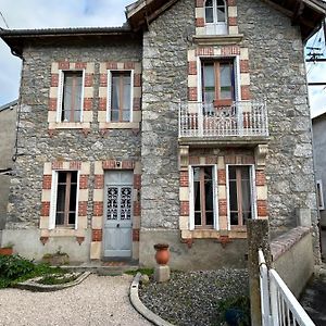 Vila Maison Mitoyenne Dans Quartier Calme Saleich Exterior photo