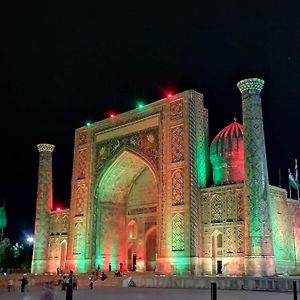 Royal Lux Guest House Samarkand Exterior photo