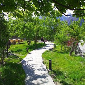 Grapes Garden Resort Hunza Karimabad  Exterior photo