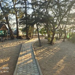 His Grace Sea View Cottages - Private Beach At Malpe Udupi Exterior photo