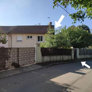 Apartmán Studio Dans Maison Avec Jardin Et Balcon, Au Calme Sérézin-du-Rhône Exterior photo