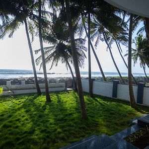 Aparthotel Reunion Ocean Manor - Beach House Udupi Exterior photo