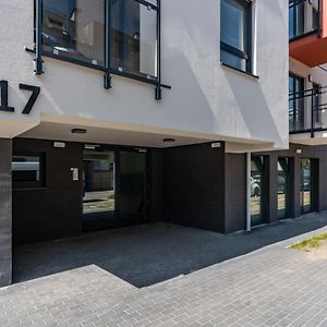 Modern Apartment Gorczynska & Parking & Balcony By Renters Prestige Poznaň Exterior photo