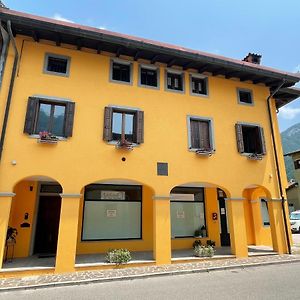 Al Borgo Appartamento Venzone Exterior photo