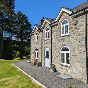 Vila Brynderwen Llangadfan Exterior photo